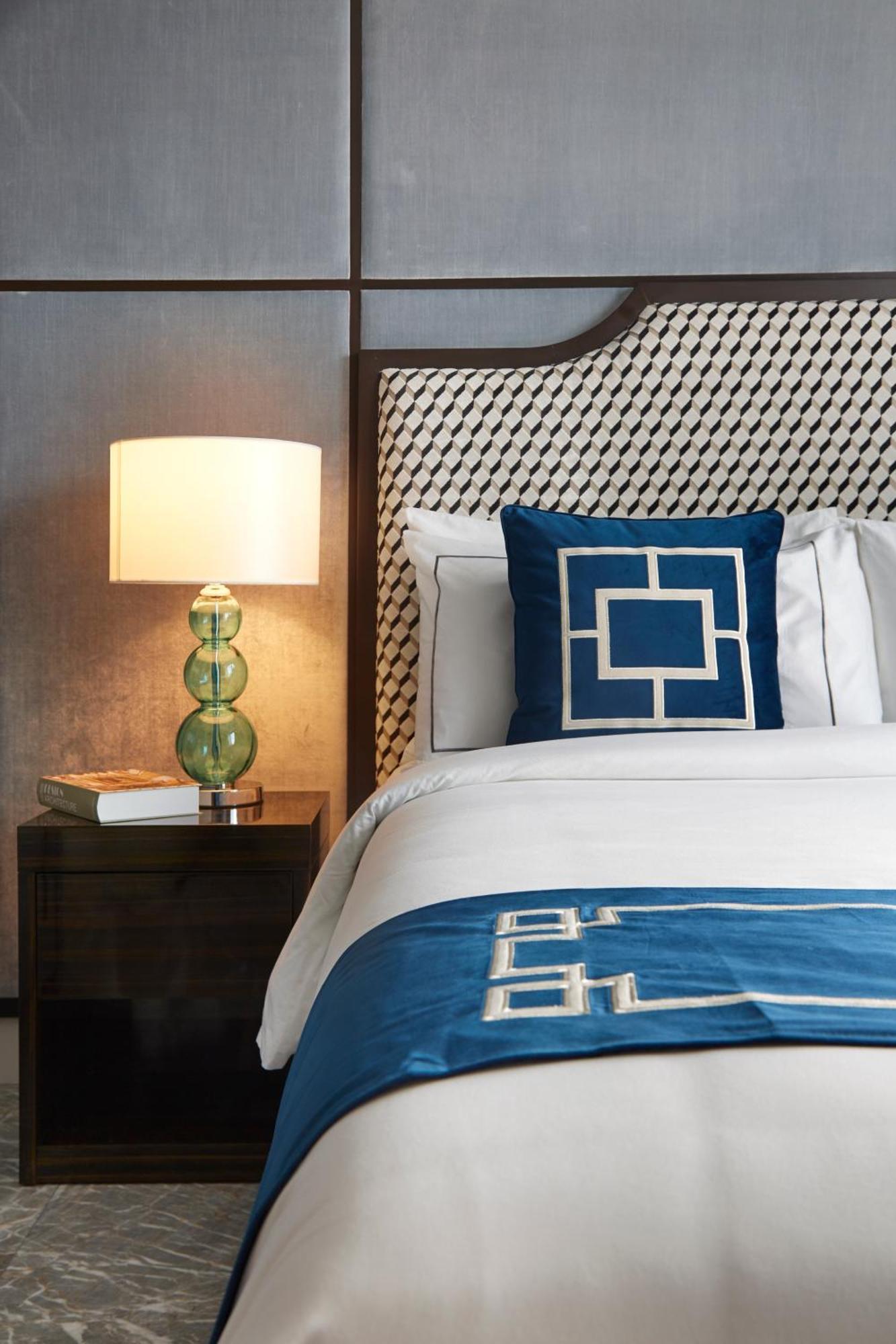 The Face Style Hotel Kuala Lumpur Exterior photo A bed with a throw pillow