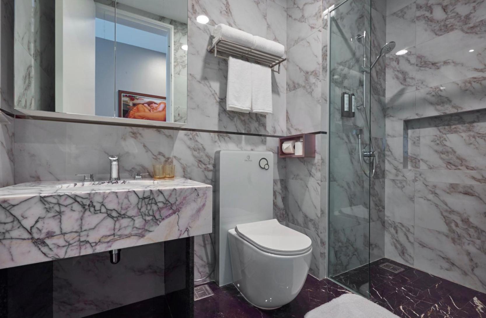 The Face Style Hotel Kuala Lumpur Exterior photo Bathroom