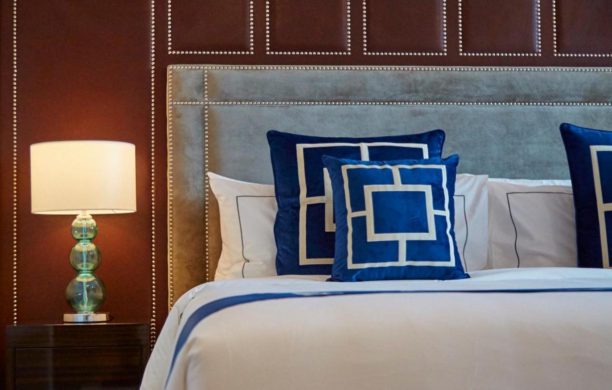 The Face Style Hotel Kuala Lumpur Exterior photo A bed with a headboard